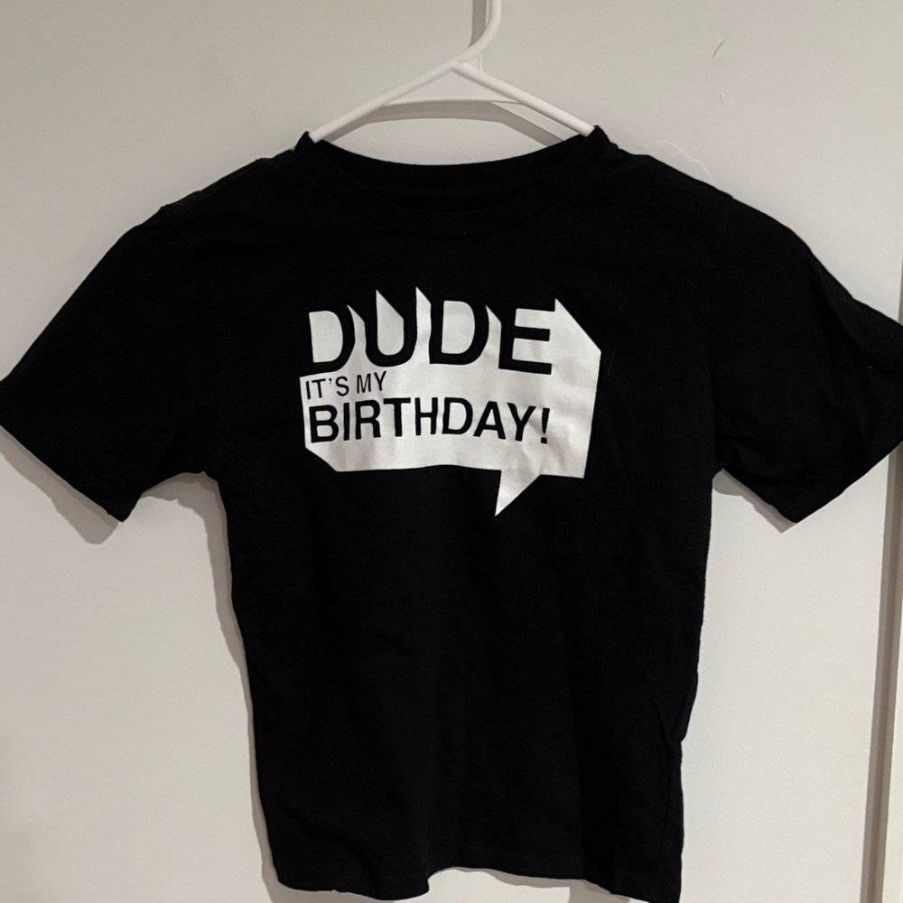 Place Black 'Dude It's My Birthday' Kids T-Shirt